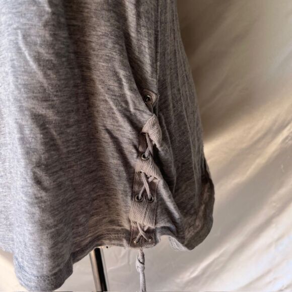 Grunge Gray top with lace up detaily2k - Picture 4 of 7